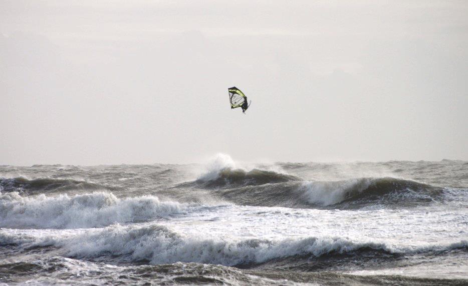 max lesauvage windsurf